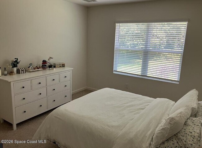 Building Photo - 600 Forest Trace Cir