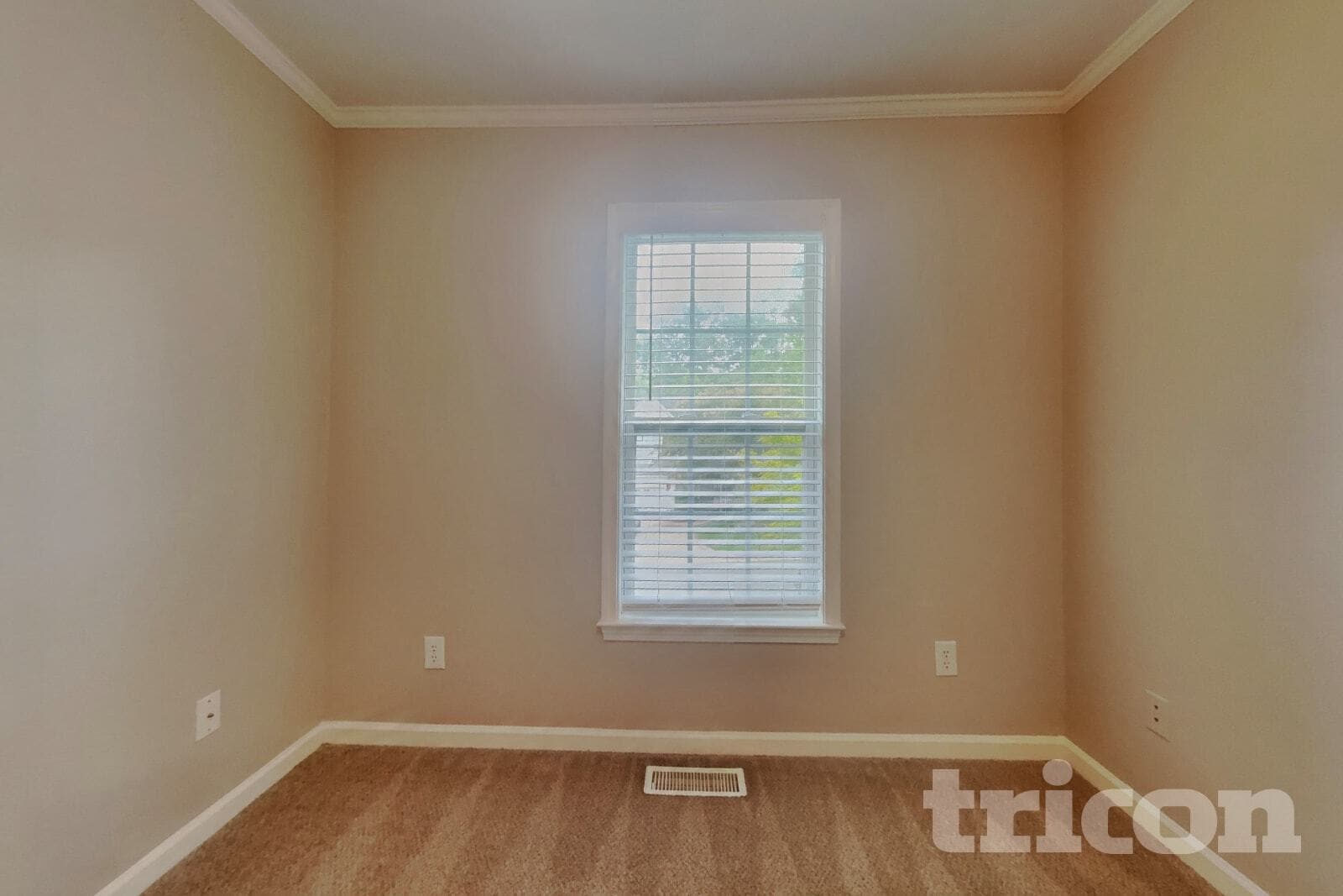 Building Photo - 5931 Bluestem Cir