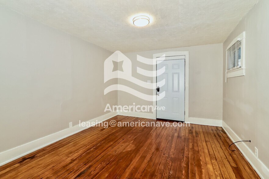Building Photo - 125 N 39th St