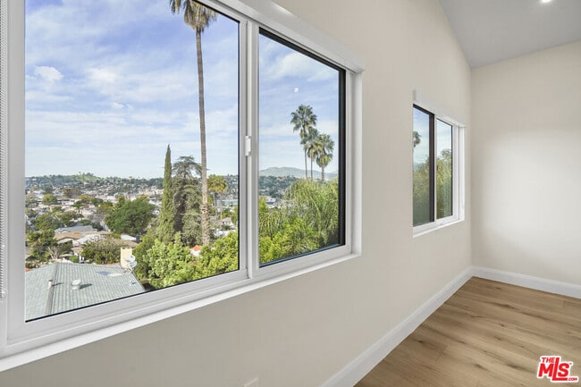 Building Photo - 4762 Charters Ave