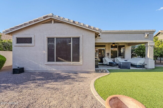 Building Photo - 4269 E Cassia Ln