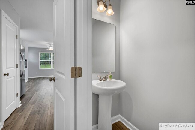 Building Photo - 226 Flatsedge Ct