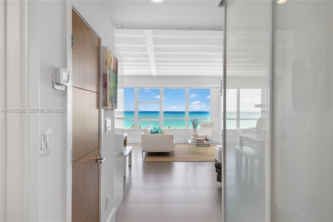 Building Photo - 4925 Collins Ave