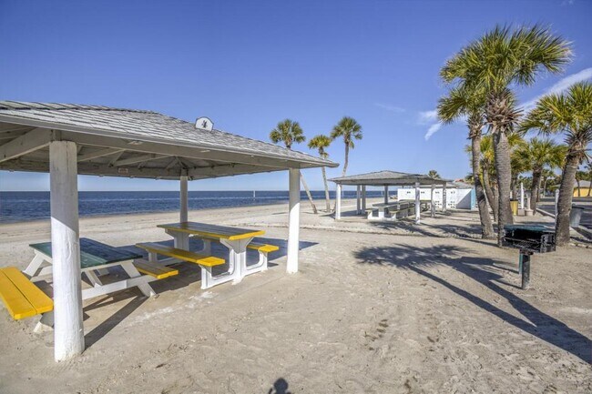 Building Photo - 4632 Marine Pkwy
