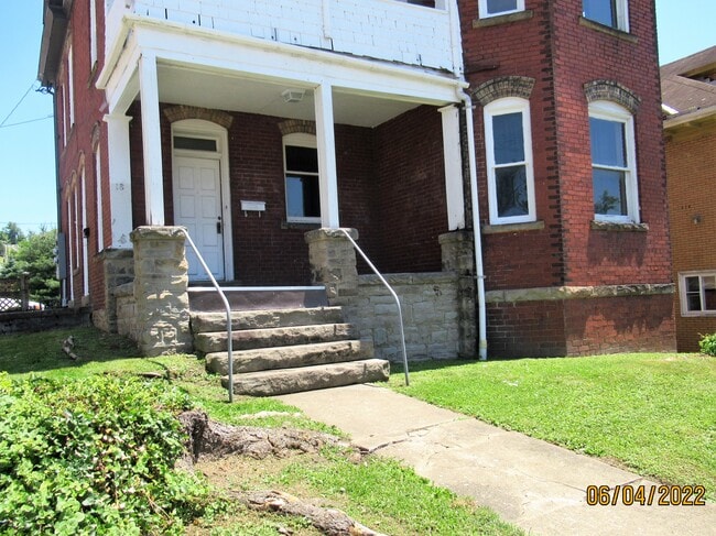 Primary Photo - 18 McLane Ave