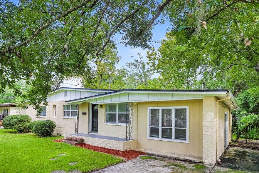 Building Photo - 6511 Burgundy Rd S