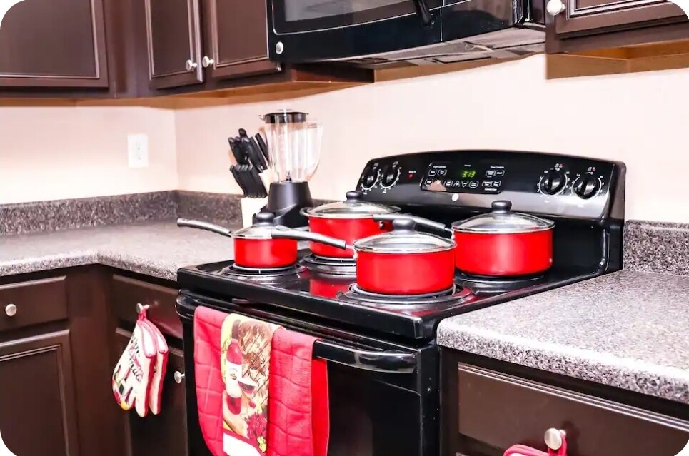 Building Photo - 2000 Antioch Church Rd