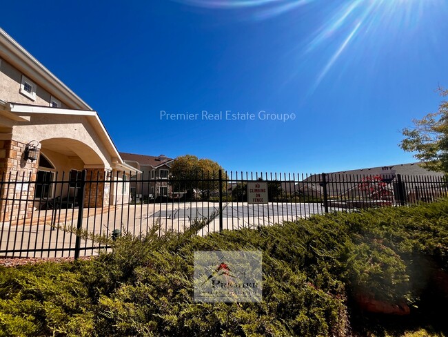 Building Photo - 3645 Strawberry Field Grove