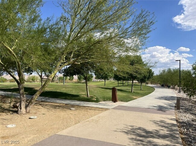 Building Photo - 4857 Eureka Diamond Ct