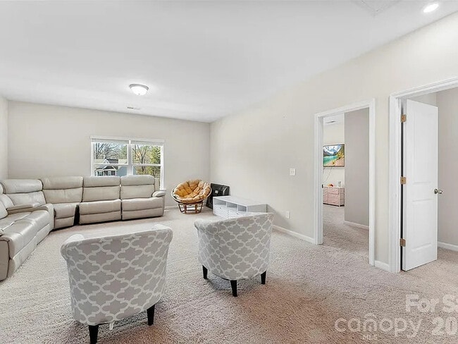 Building Photo - Earn Wealth While Leasing - Like a Homeowner - Lease to Own