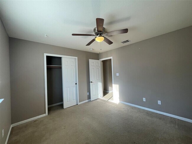 Building Photo - 7820 Little Deer Trail