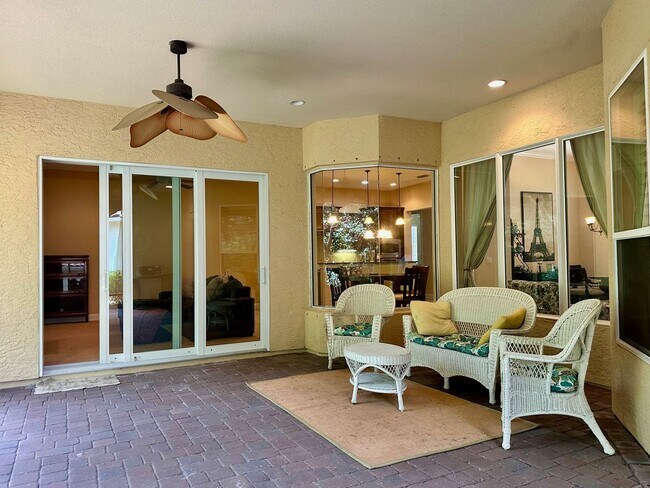 Building Photo - Gated Community! Walking Distance to the B...