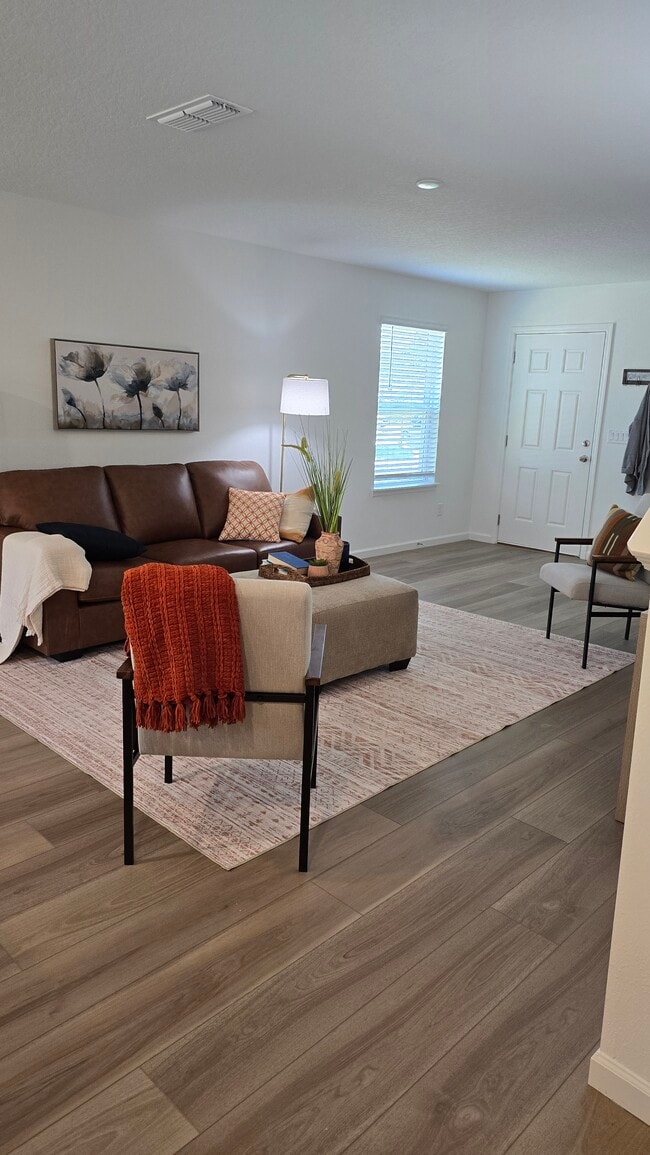 Building Photo - 6821 Lake Mist Ln