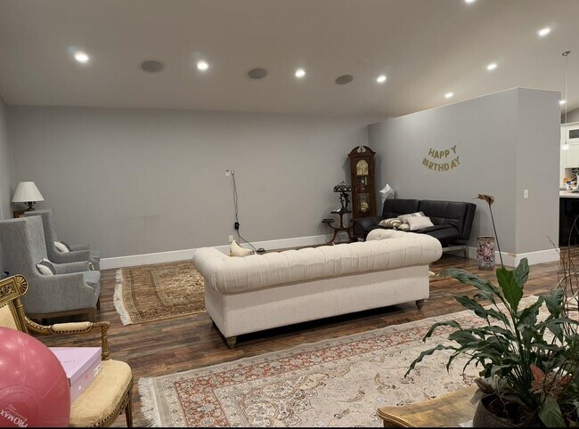 Building Photo - 3784 Norris Canyon Rd