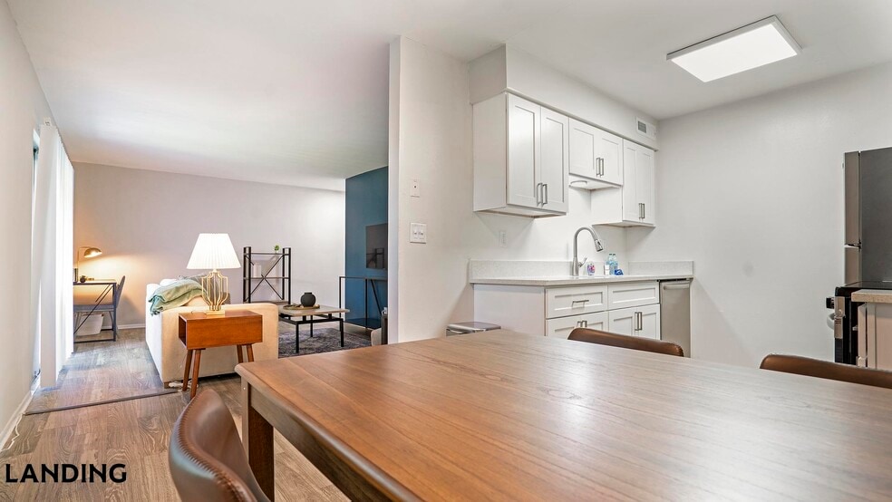 Building Photo - 612 Bass Ct