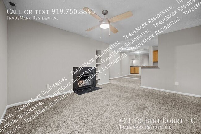 Building Photo - 421 Tolbert Ct