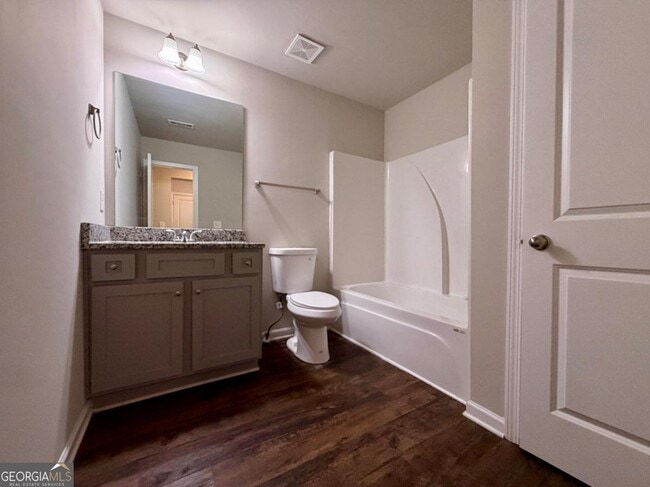 Building Photo - 127 Lexington Ave