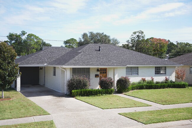Primary Photo - 1213 Neyrey Dr