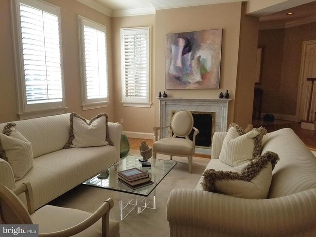 Building Photo - 2003 Mayfair McLean Ct