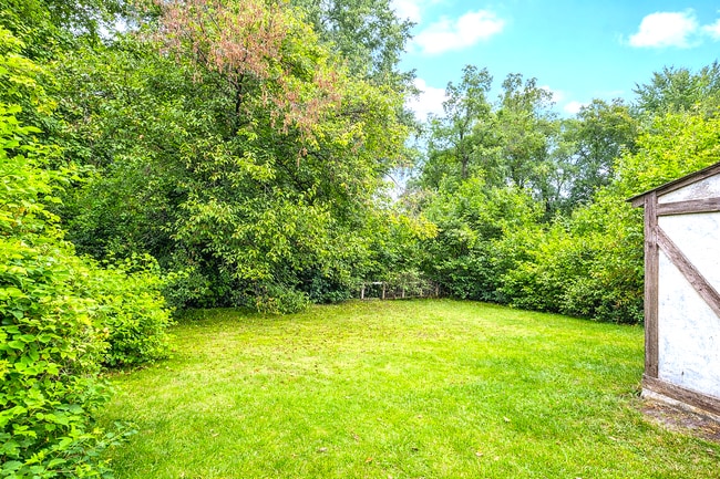 Building Photo - 4838 W Troy Ave