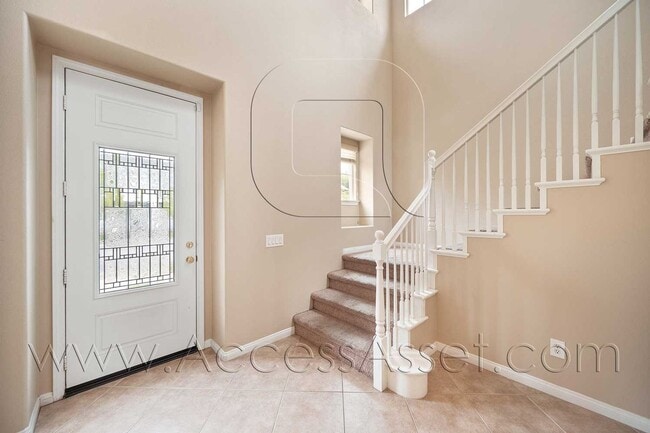 Building Photo - Stunning Luxury Living in Temecula | Expansive 4-Bedroom Masterpiece