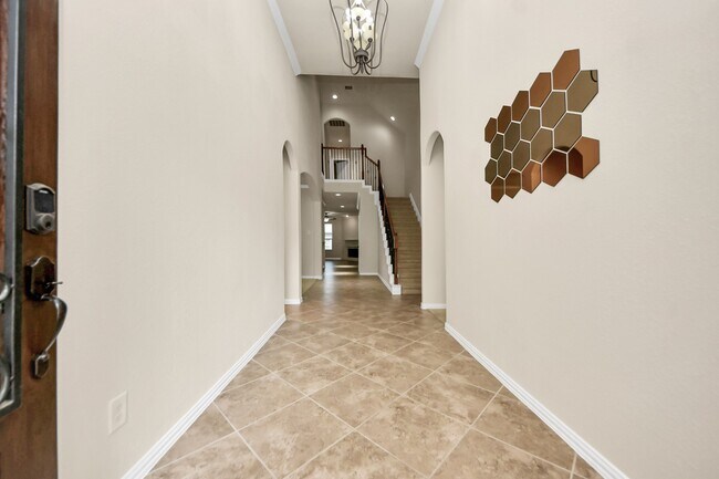Building Photo - 12131 Cove Ridge Ln