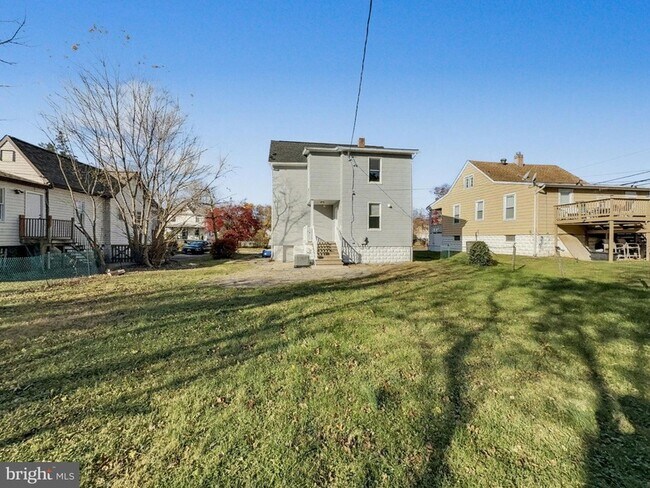 Building Photo - 5505 Tramore Rd