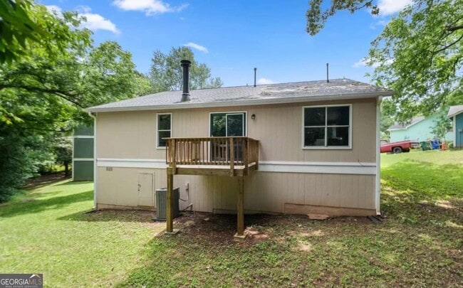 Building Photo - 1540 Foxhall Ln SE