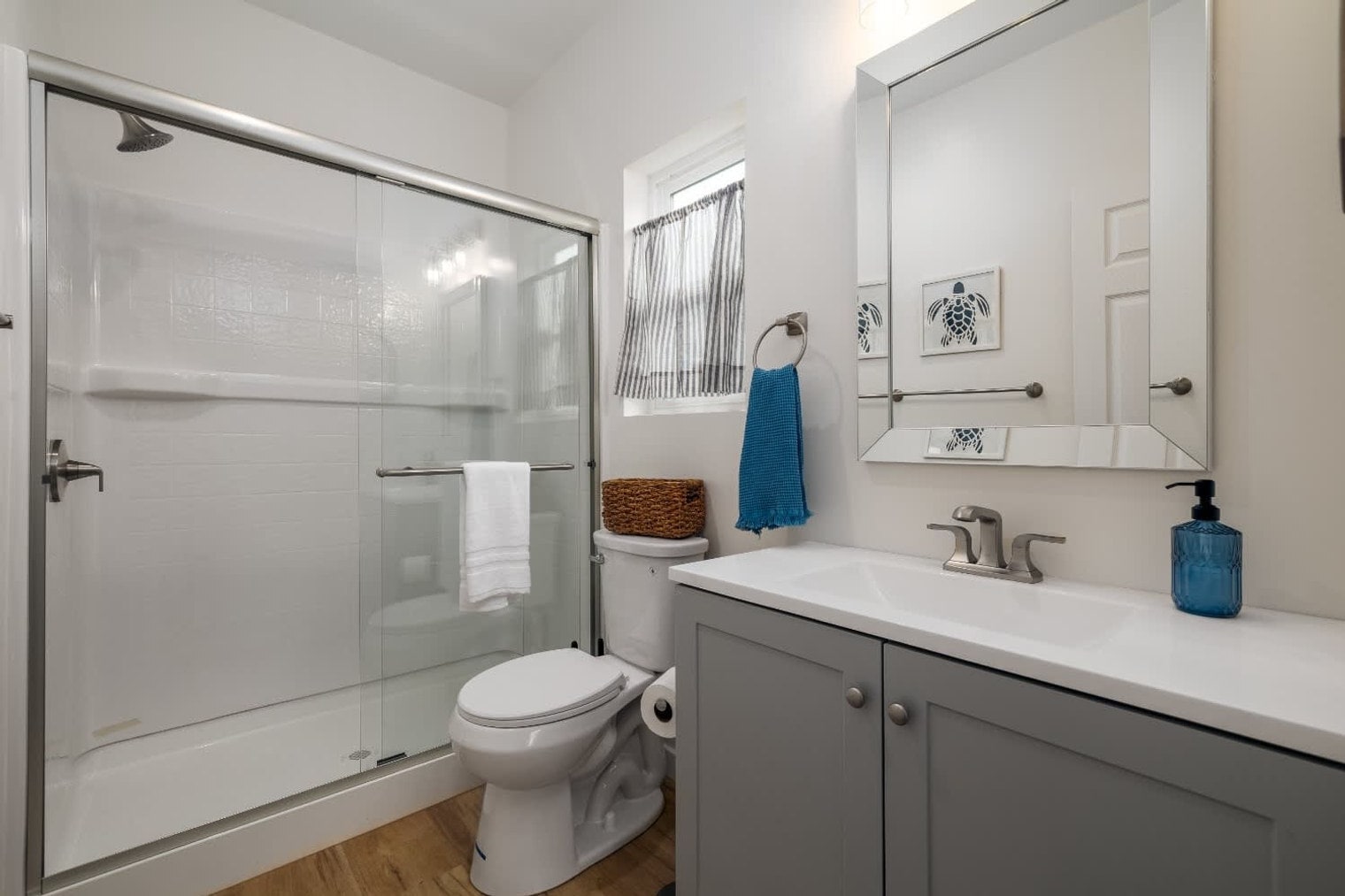 Building Photo - 4646 Robbins St