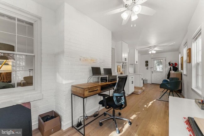 Building Photo - 5302 Baltimore Ave