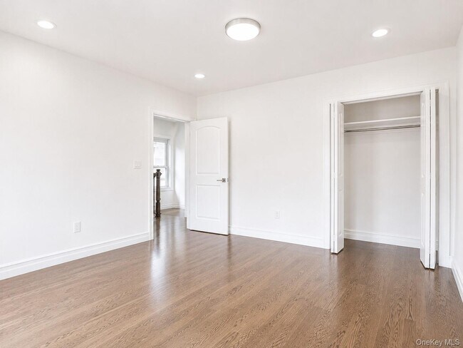 Building Photo - 39 Rathbun Ave