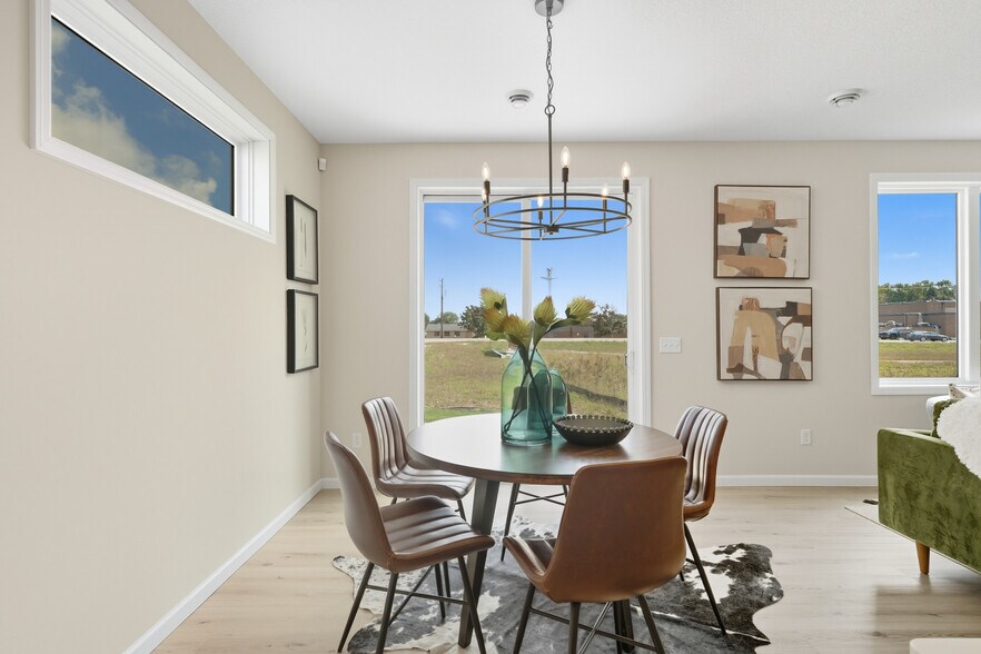 Building Photo - 3468 Knightsbridge Trl N