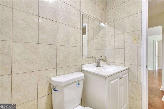 Building Photo - 3946 Green Oak Dr