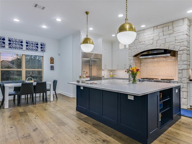 Building Photo - 2625 Arion Cir