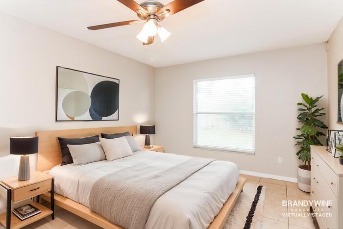 Building Photo - 7803 Myrtle Oak Ln