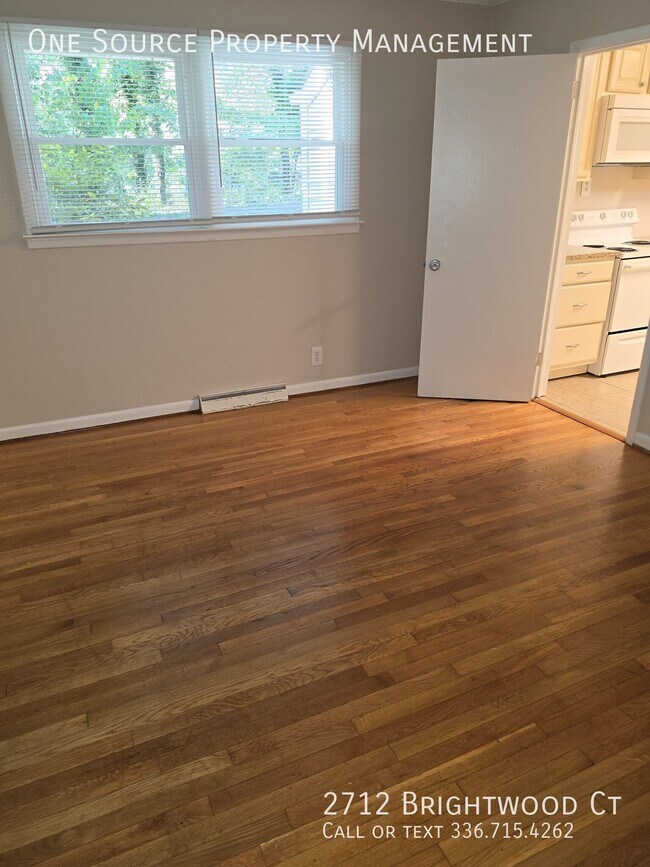 Building Photo - 2712 Brightwood Ct