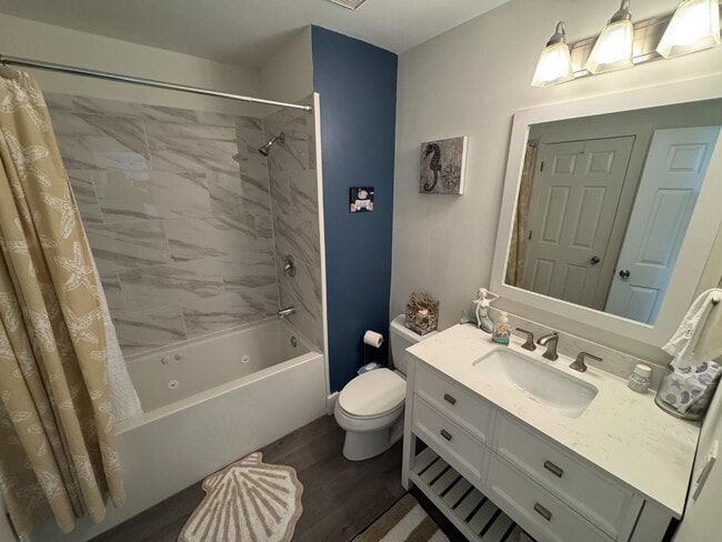 Building Photo - 12 Old S Ct