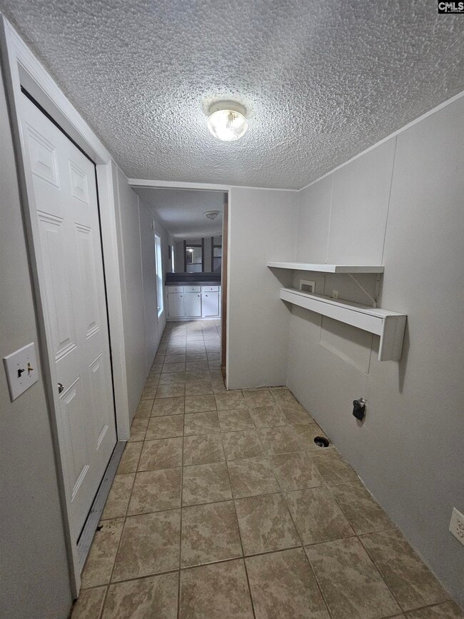 Building Photo - 4012 Mineral Springs Rd