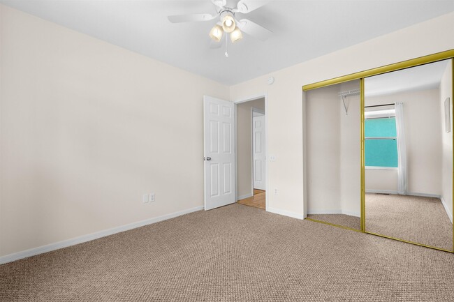 Building Photo - 109 B St