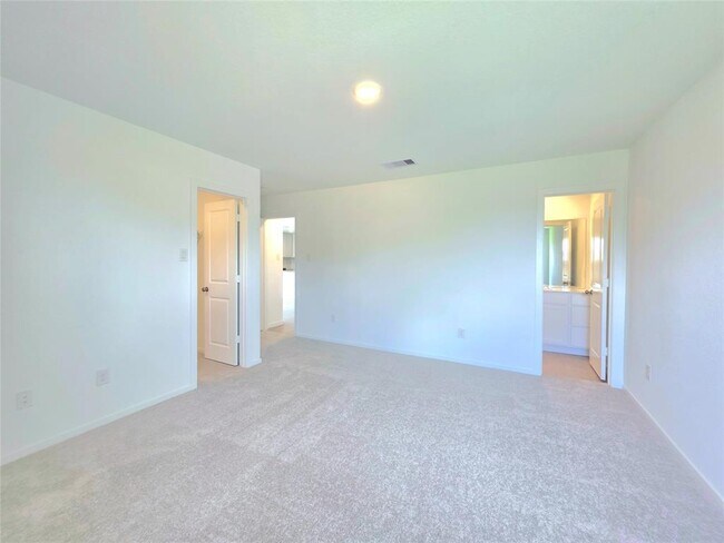 Building Photo - 26818 Zebra Grass Dr