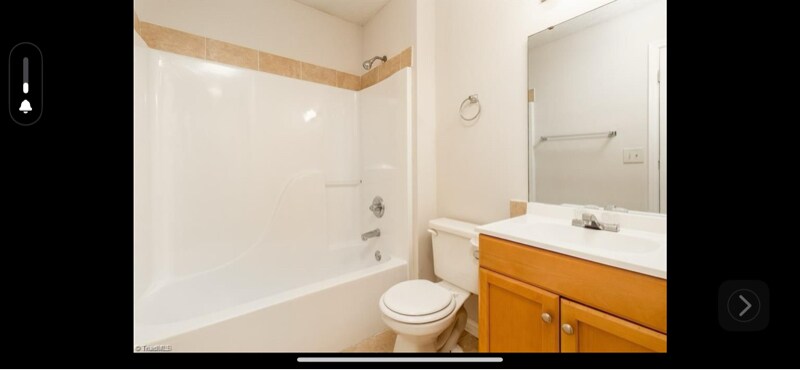 Building Photo - 407 N Dudley St