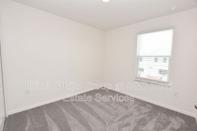 Building Photo - 3901 Academia Ave