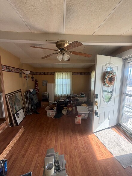 Building Photo - 707 N Delmar Ave