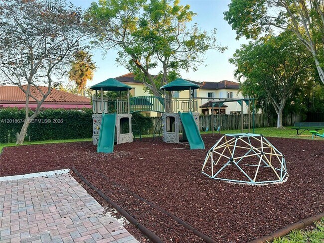 Building Photo - 16336 SW 48th Terrace