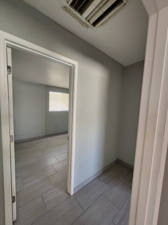 Building Photo - 7737 North Star: With Spectacular Views Co...