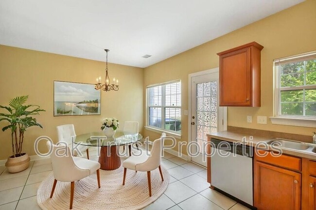 Building Photo - 126 Tuscany Ct