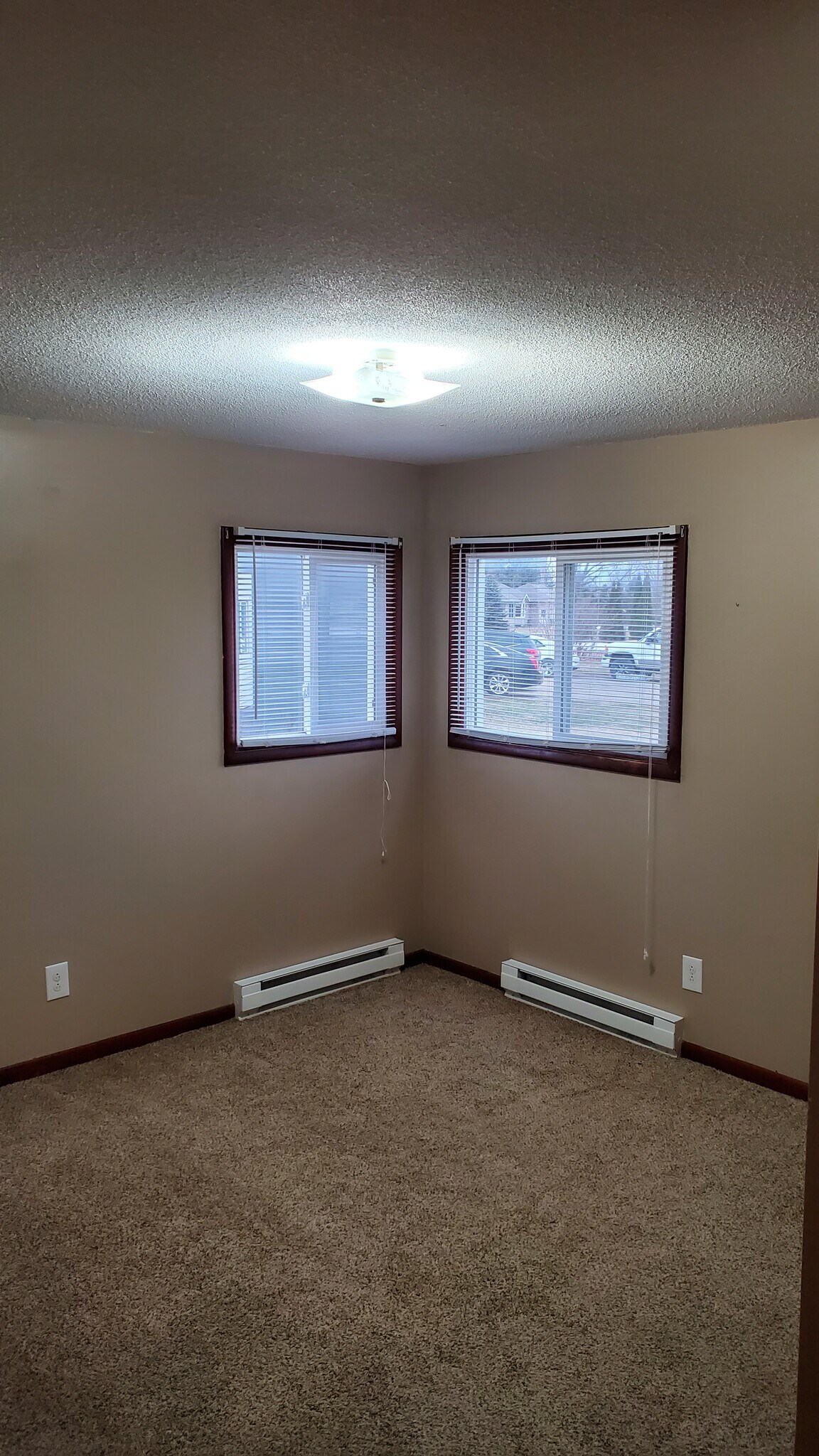 Building Photo - 519 N Patsy St