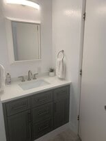 Building Photo - 484 Mcfaul Way