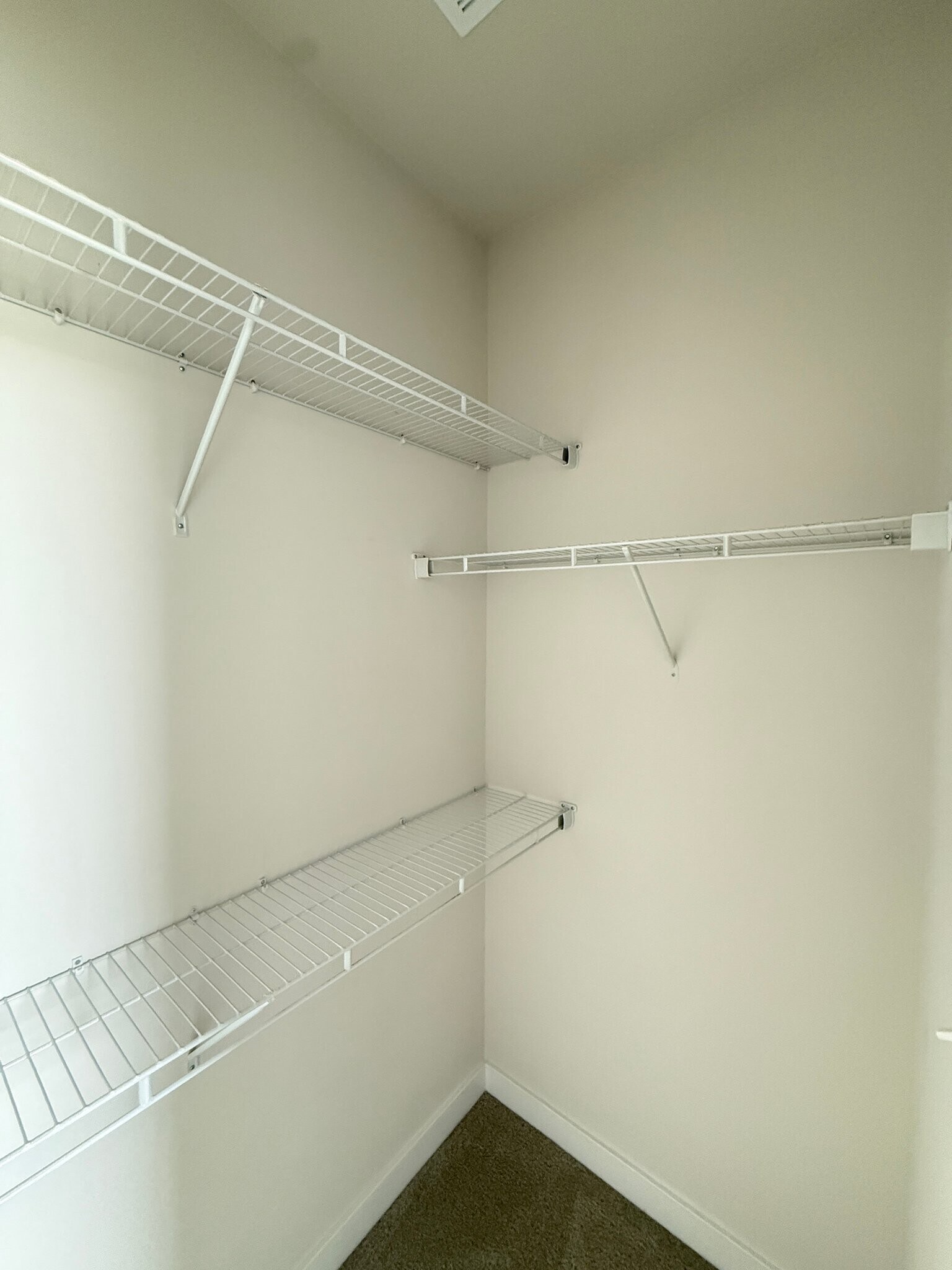 Building Photo - 9304 Tanfield Dr