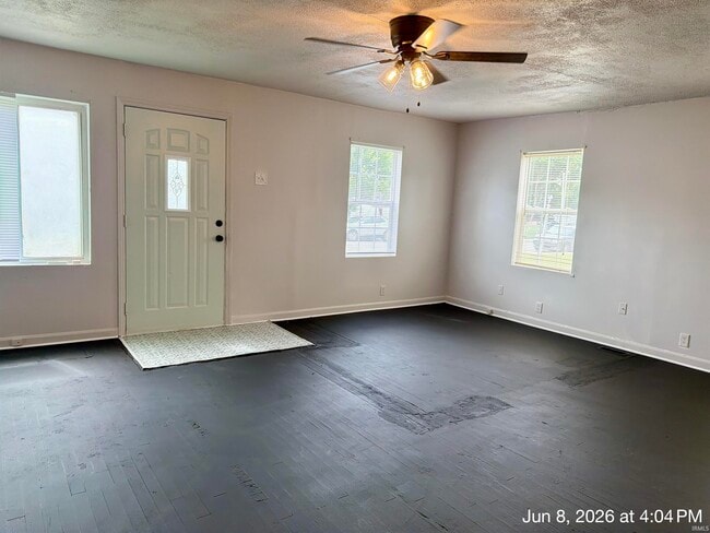 Building Photo - 1410 N Jay St